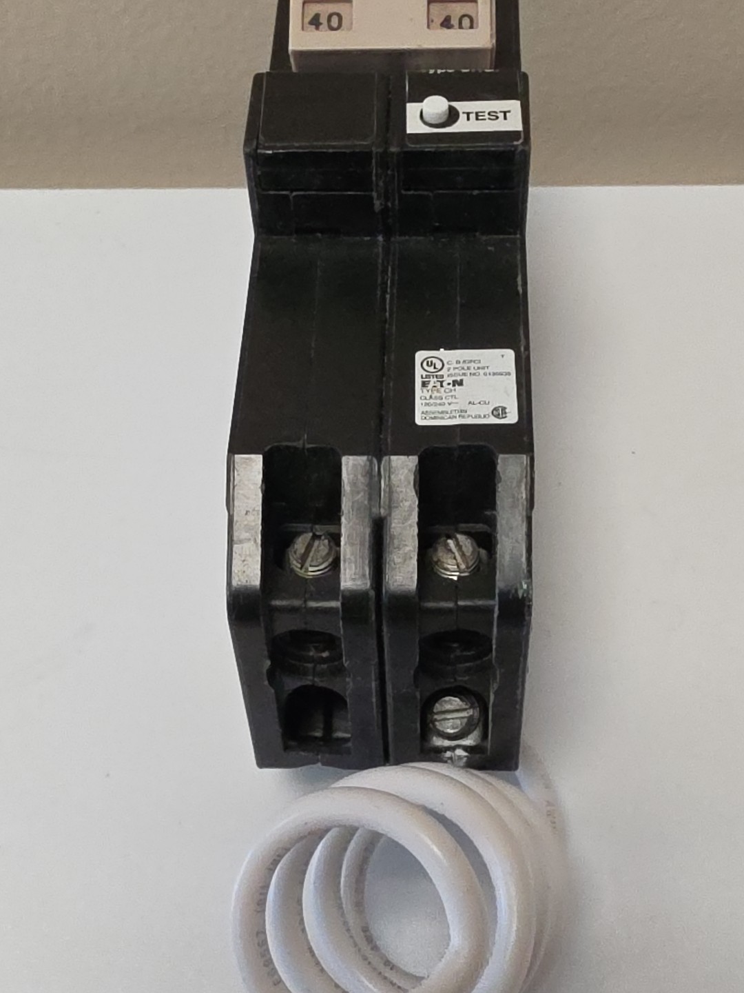 Eaton CHN240GF Takeout