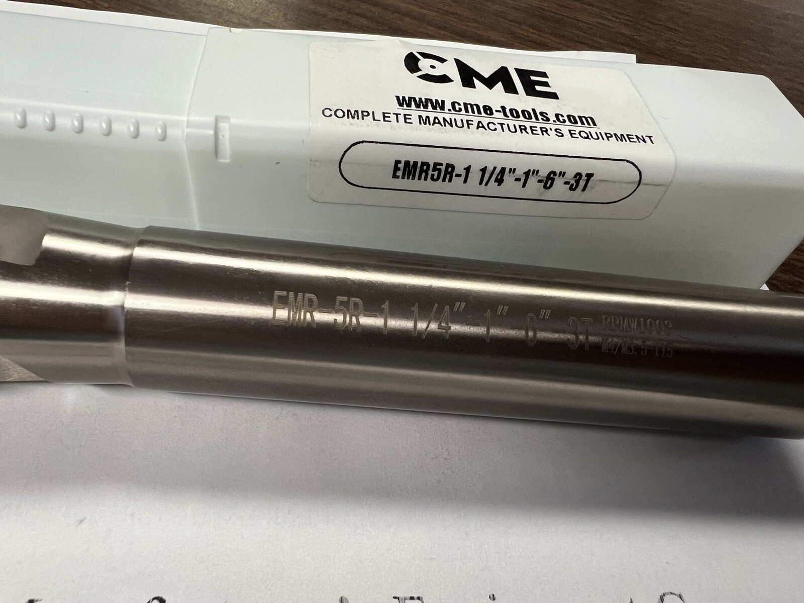 1pc 1-1/4” Corner Radius Index EMR5R end mill & 10 extra RPMW1003MO Round insert
