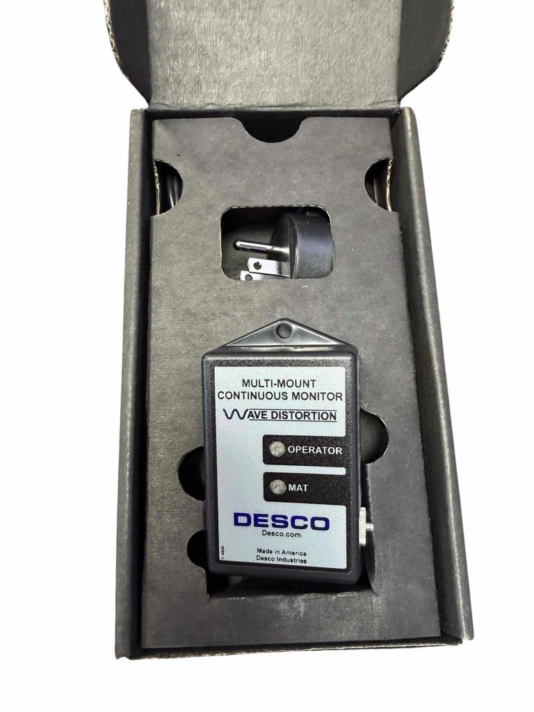 DESCO Multi-Mount Continuous Monitor Wave Distortion 19651 North American Plug