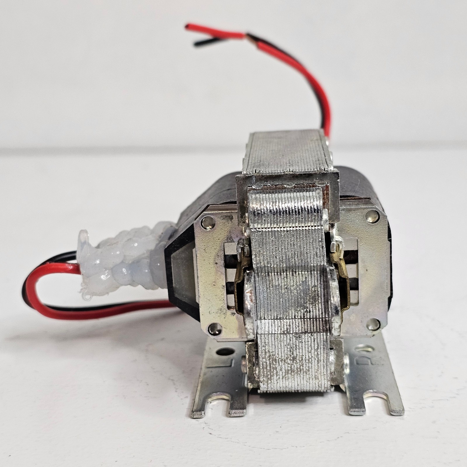 Dormeyer 2006-M-1 Laminated Solenoid Continuous Duty Cycle 240V 60Hz New