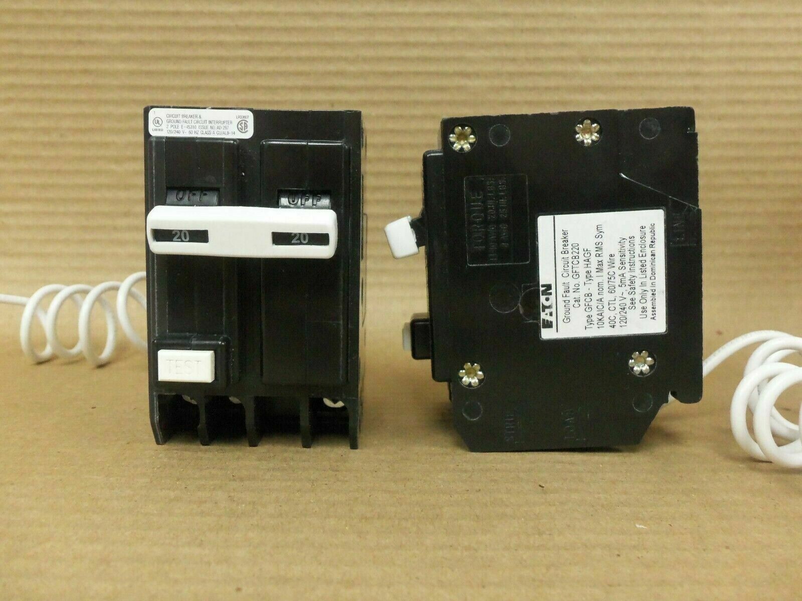 Eaton Cutler Hammer GFTCB GFTCB220 2 Pole 20 Amp 240V Circuit Breaker GFI