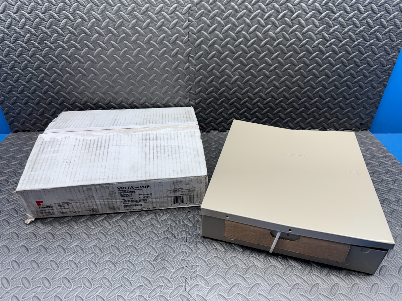 Honeywell VISTA-20P Resideo 8-Zone Plus Series Security Alarm Control Panel