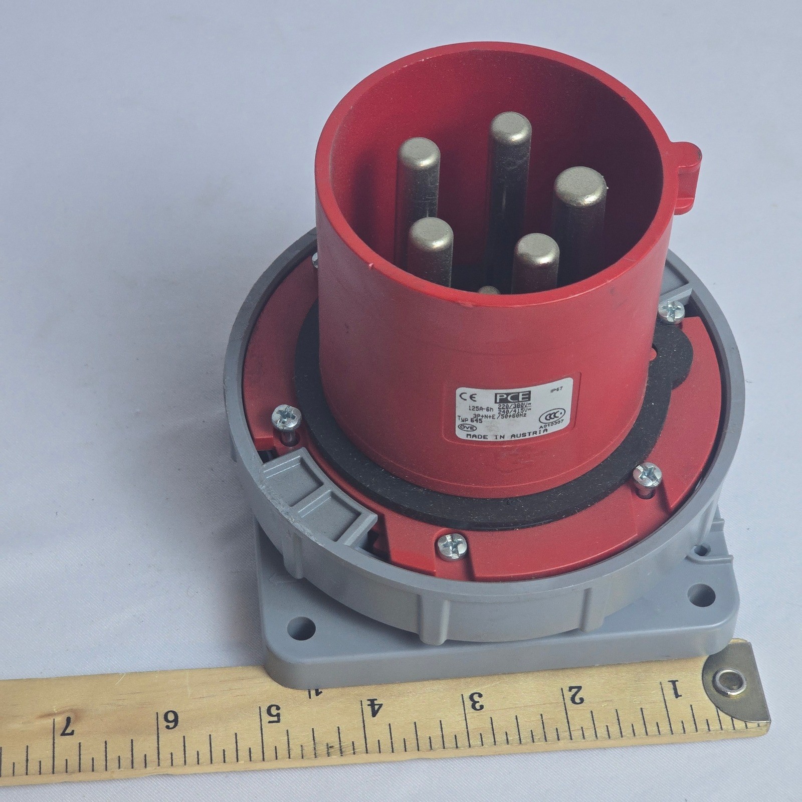 PCE Typ 645 Industrial Flanged Plug 125A 5-Pin 3P+N+E IP67 415V Power Inlet
