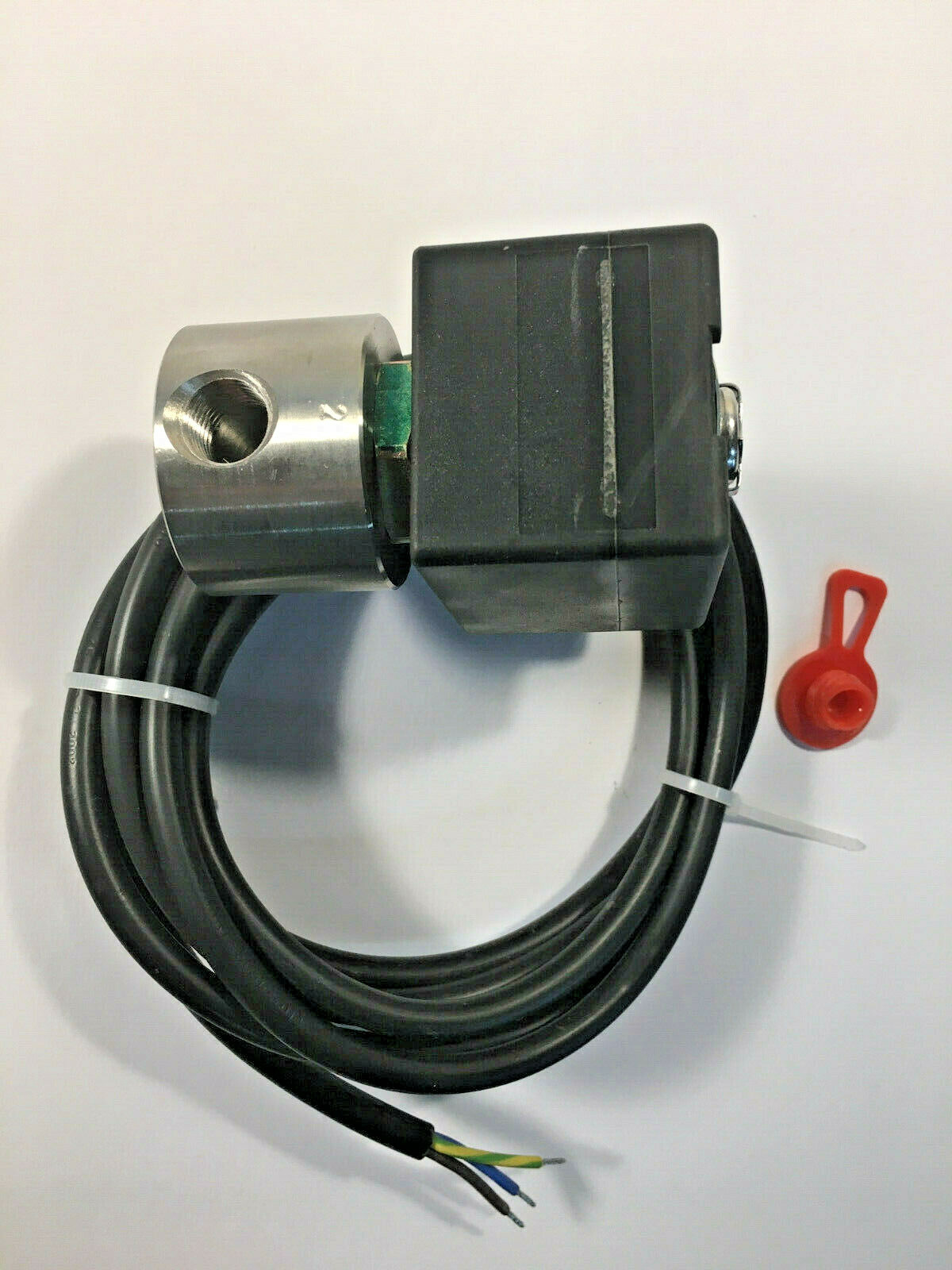 ASCO SC XB262C080E *NEW* ¼” SOLENOID VALVE 24VDC COIL. AIR, WATER (8A5)