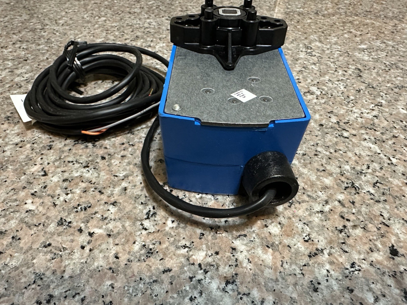 Johnson Controls VA9104-GGA-2S Elec Act, 35 In.-Lb., Proportional, 24Vac