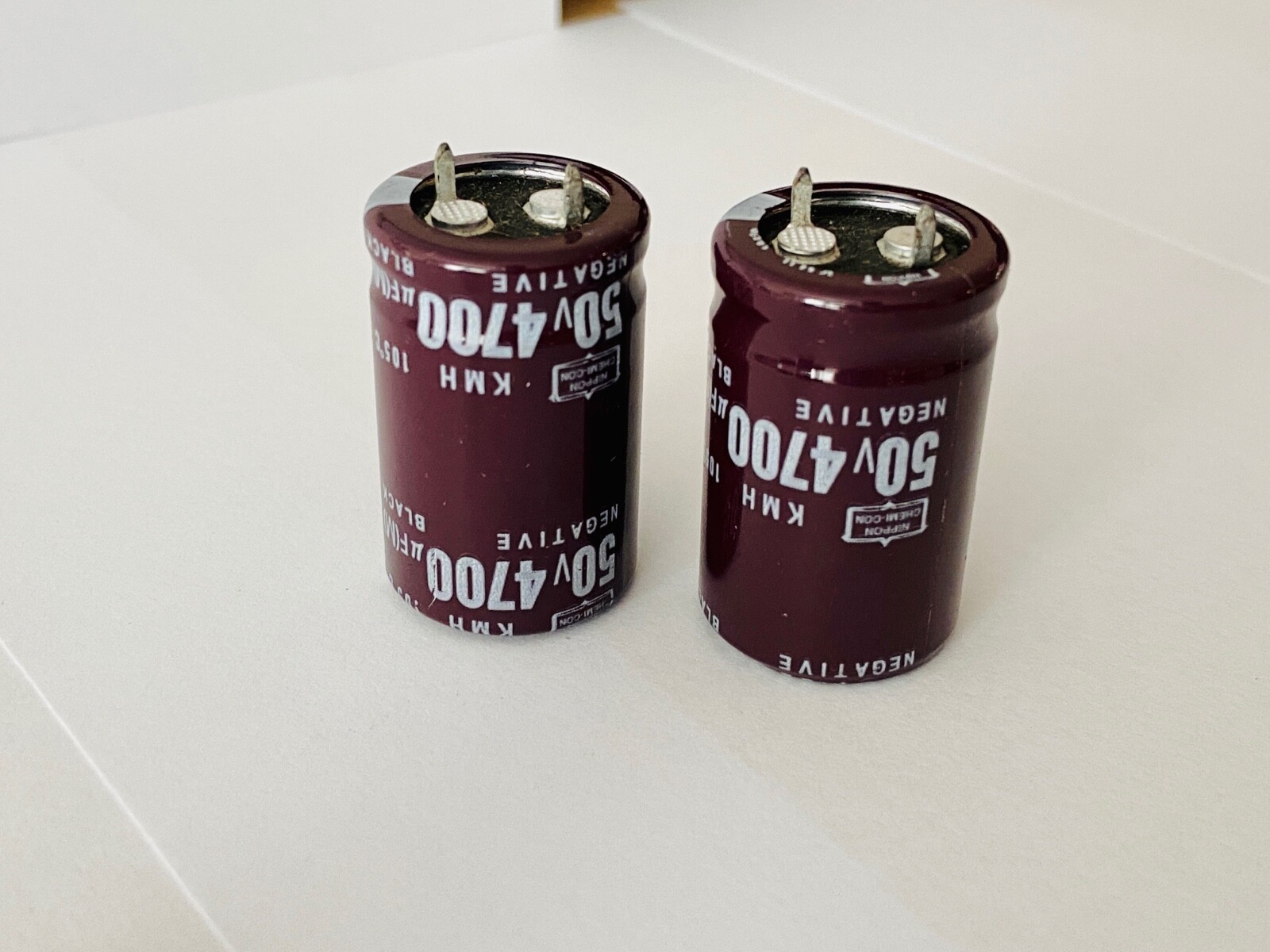 4700uF 50V Electrolytic Capacitors 50V 4700uF Volume 22×35 mm 2x and 5x Quantity