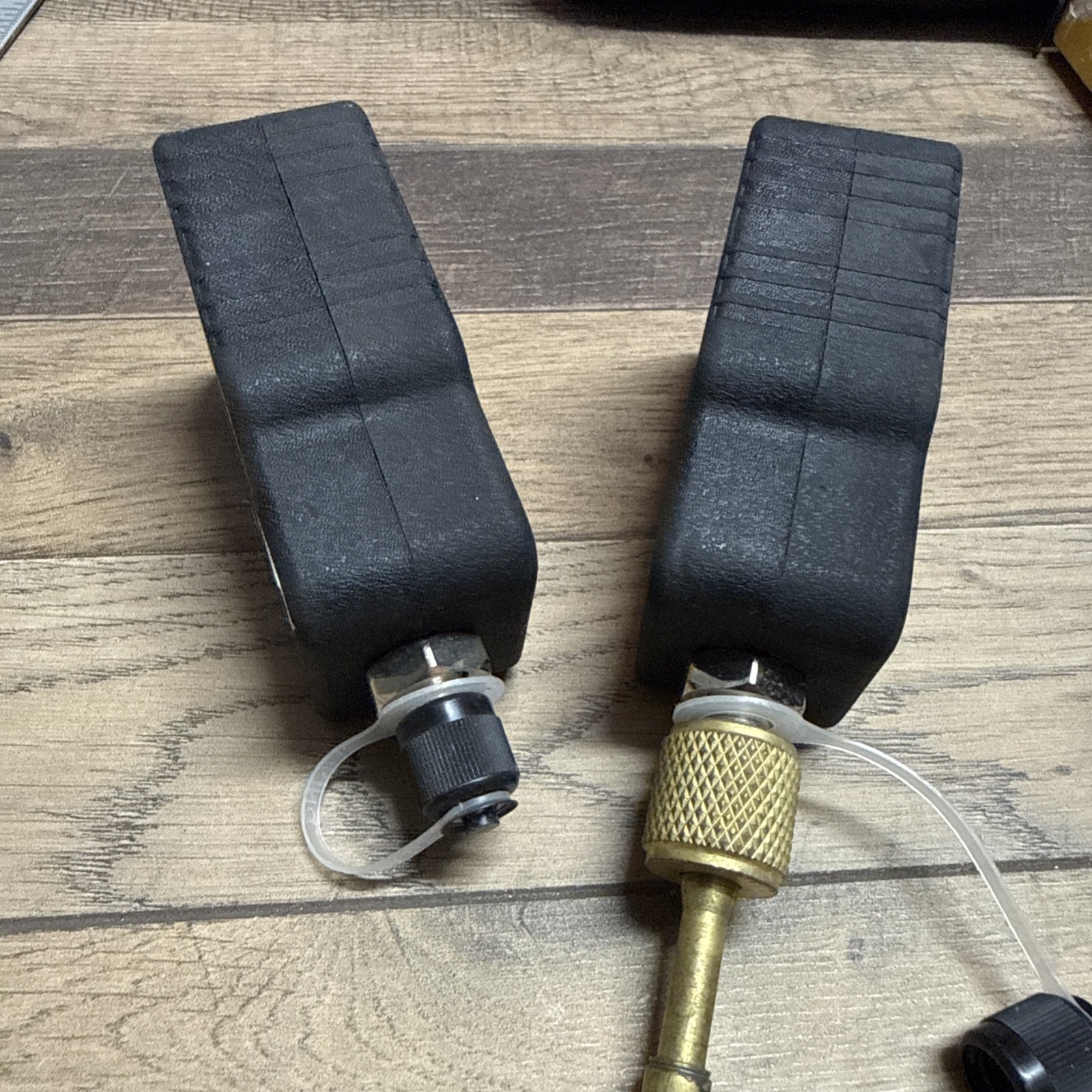 (2) UEi DMG150 – Digital Micron Gauge – HVAC; (3) UEi WPP1 Wireless Press Probes