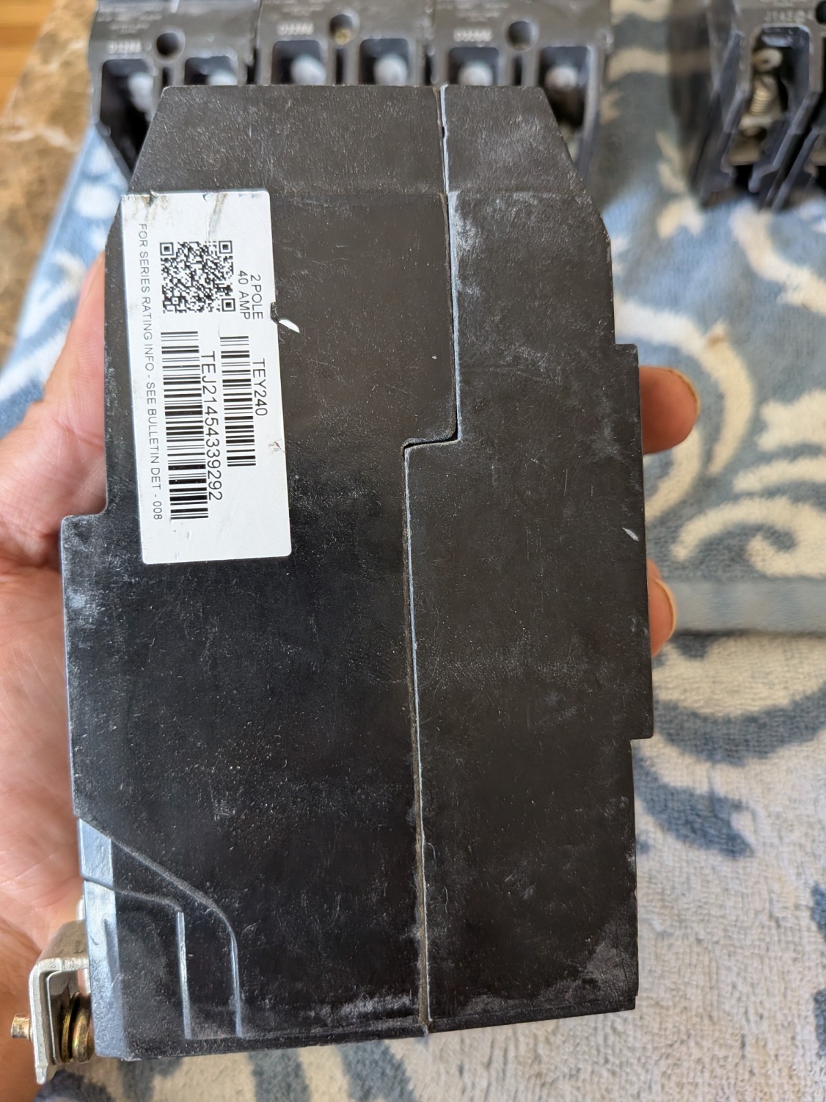 General Electric TEY240 Bolt-On Circuit Breaker 40A 2P 480/277V TEY