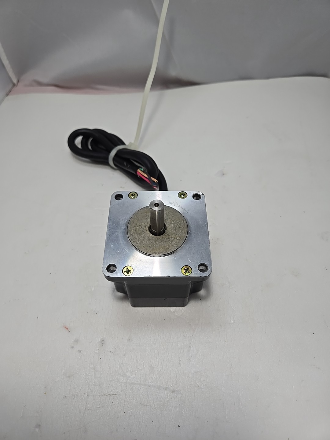Vexta Oriental Motor – PK564AUA – 5-Phase DC 1.4A Stepping Motor (M65)