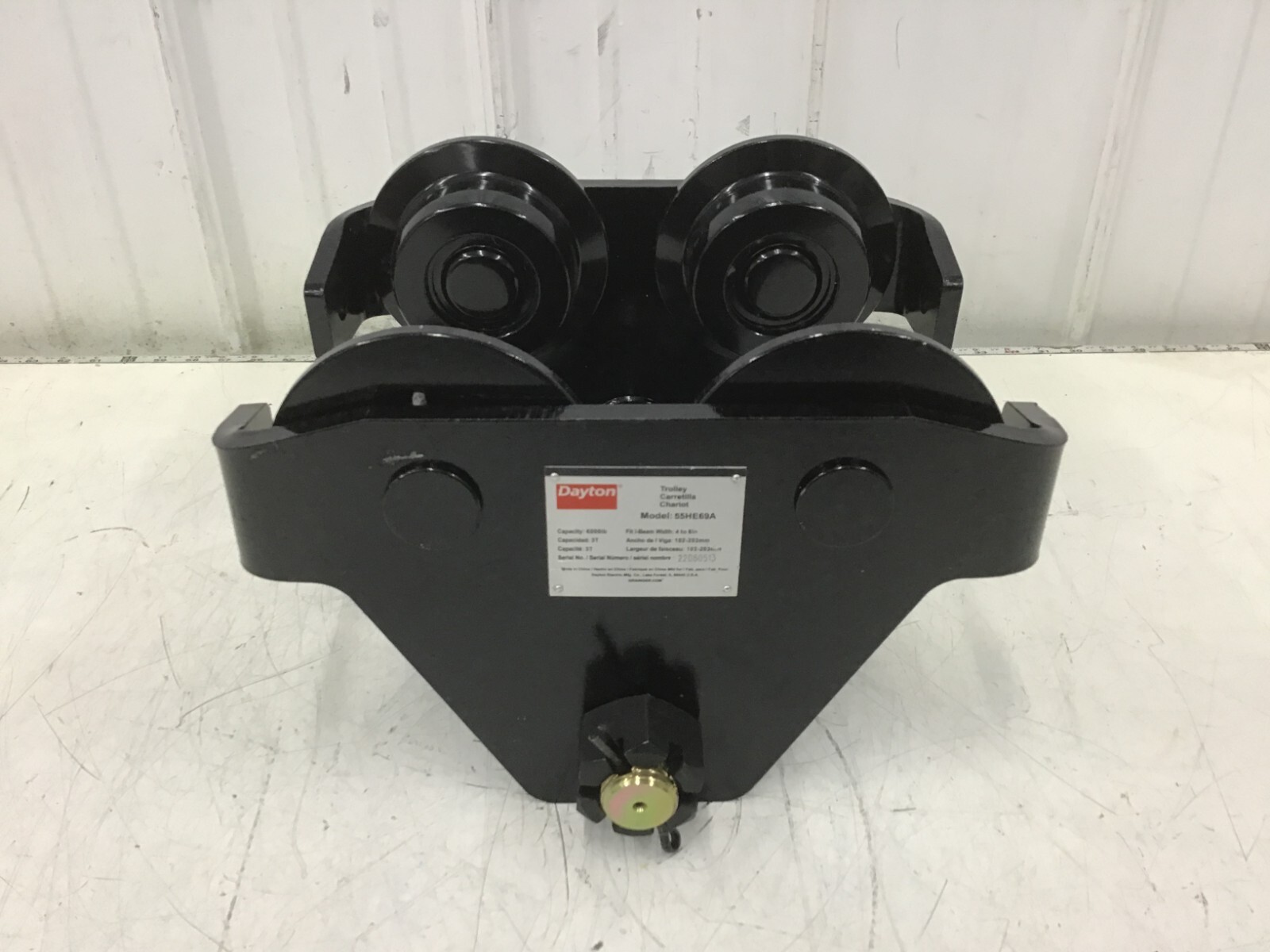 Dayton – 55HE69 6,000 Lb Load Capacity 4 to 8 In Beam Flange W Push Trolley