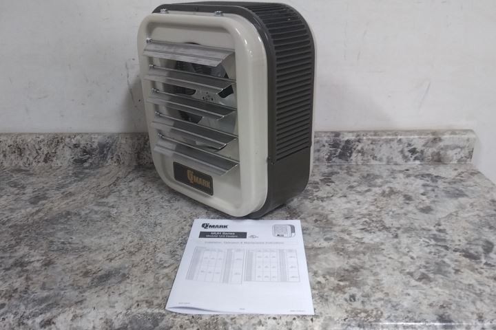 Qmark MUH0521 208/240VAC 12,600/17,000 BtuH Electric Wall & Ceiling Unit Heater
