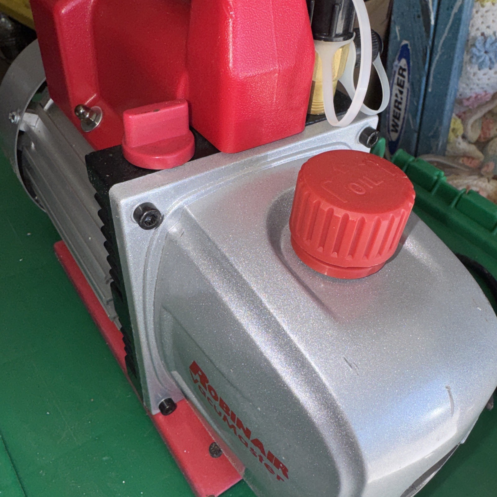 Robinair 15500 VacuMaster Economy Vacuum Pump – 2-Stage 5.0 CFM