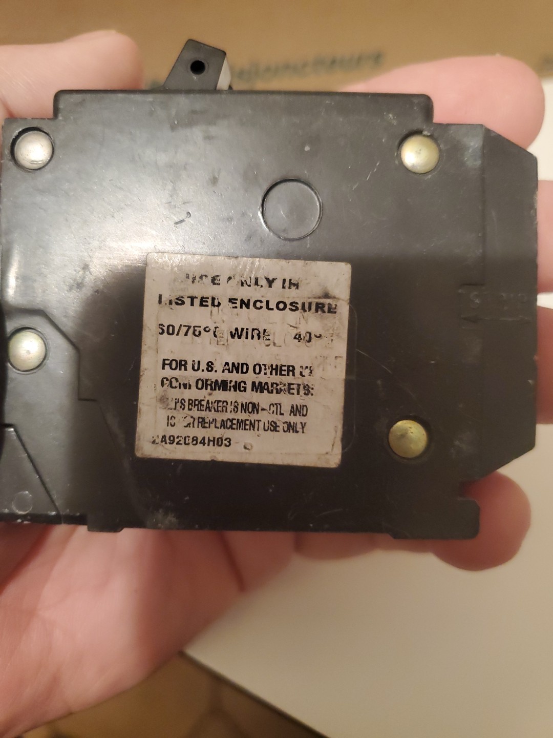 NEW EATON CUTLER HAMMER BR2020 Cir. Brkr DNPL2020 2 Single Pole 20A TYPE BRD