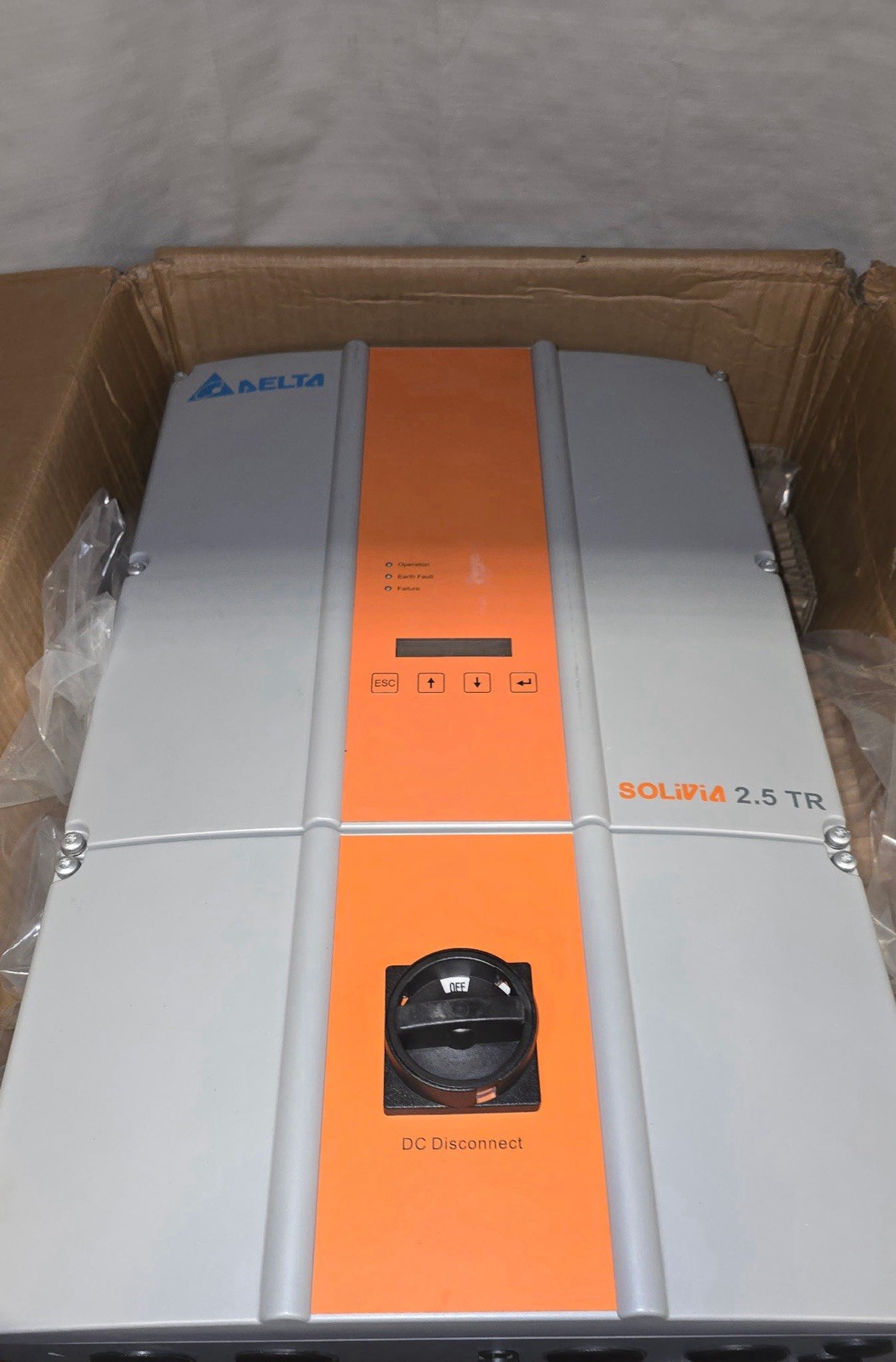 Delta SOLIVIA 2.5 TR 2500W Grid-Tied Solar Inverter NEMA 4 New OEM