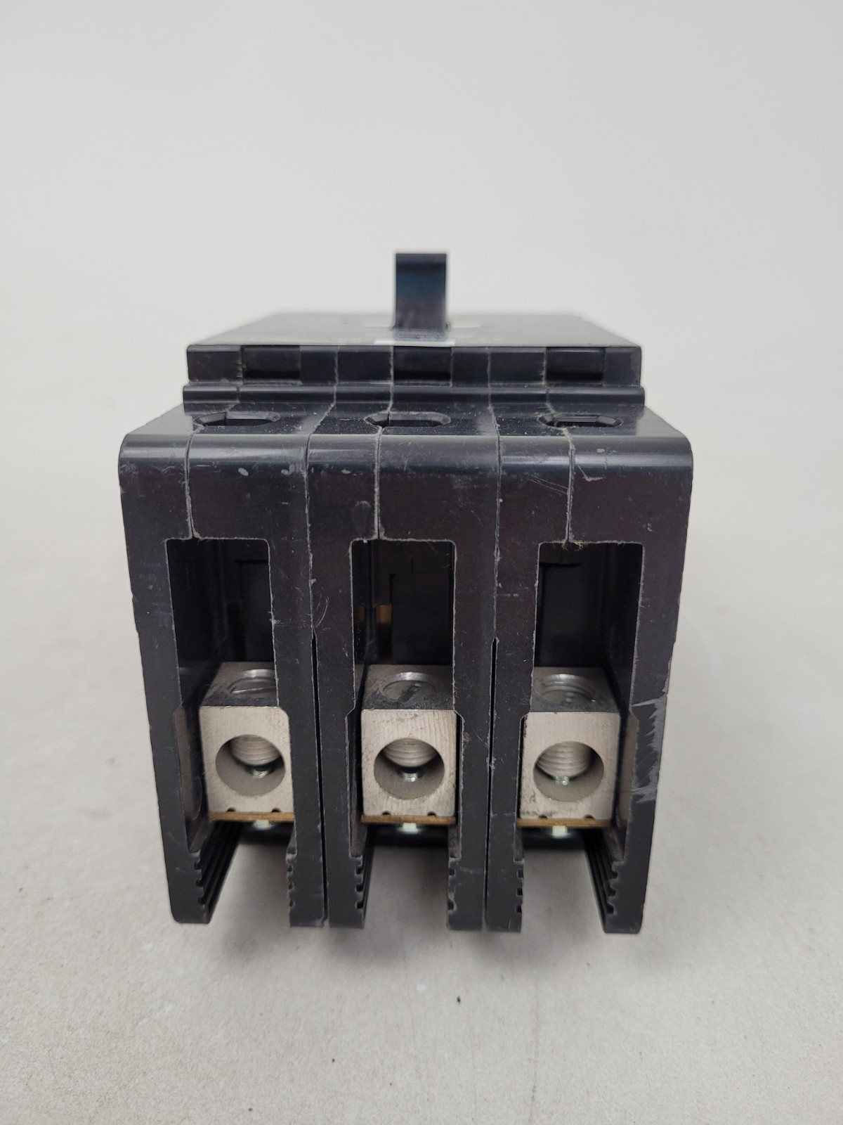 EDB34035 Square D 35 Amp Circuit Breaker – Next Day Option