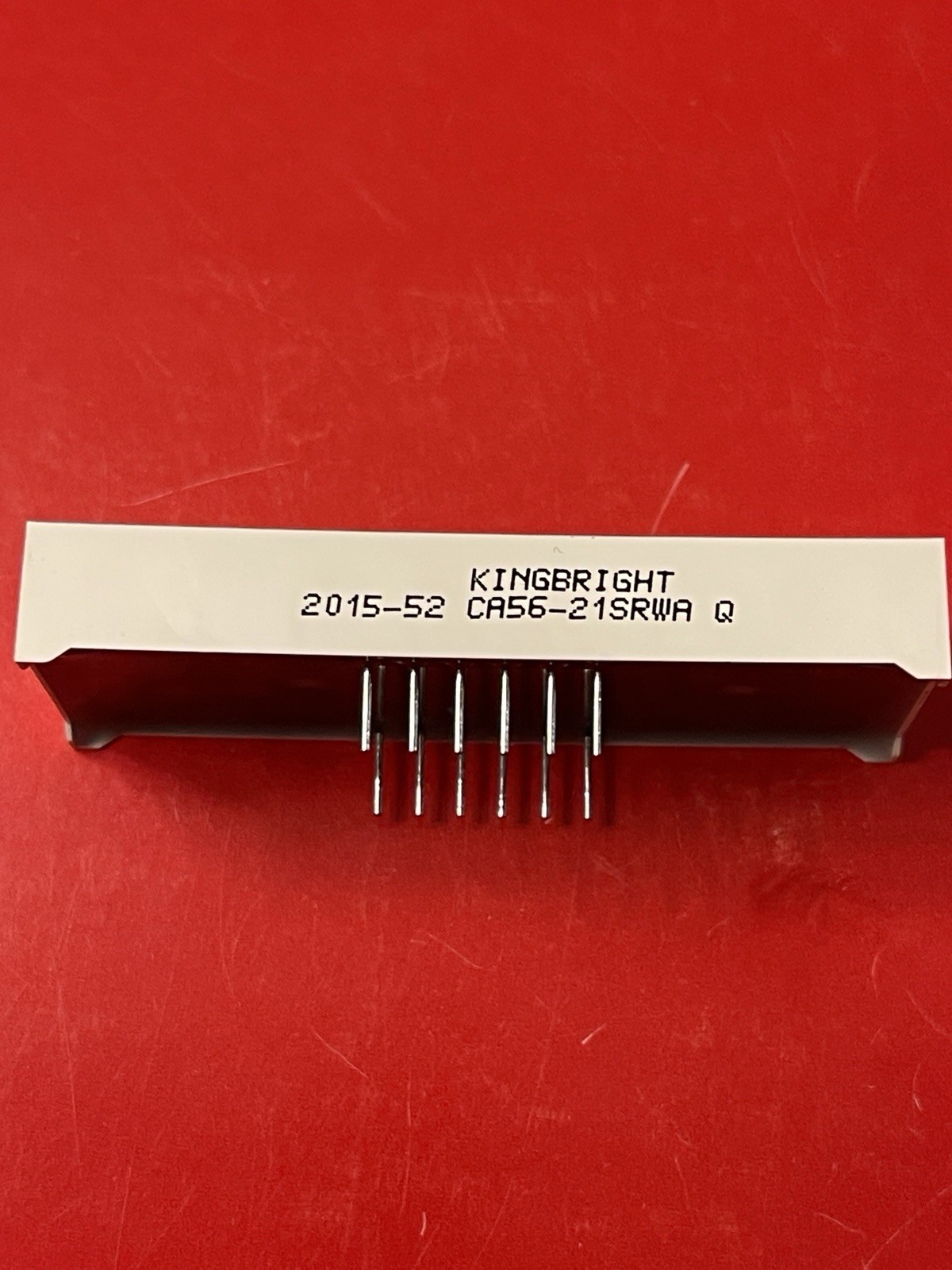 7 Pieces of SA56-21SRWA 7-segment LED Display