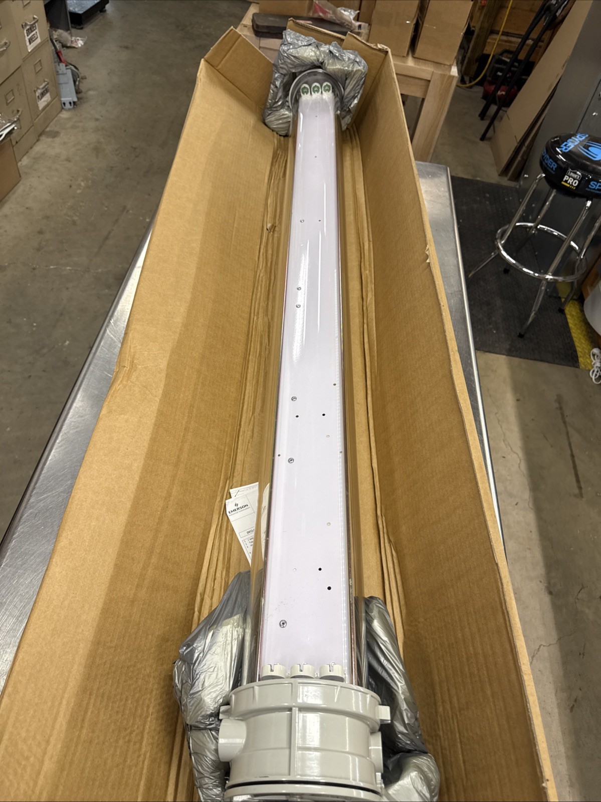 APPLETON ATX FDB358BUN TYPE FLD EXPLOSIONPROOF FLUORESCENT TUBULAR LUMINAIRE