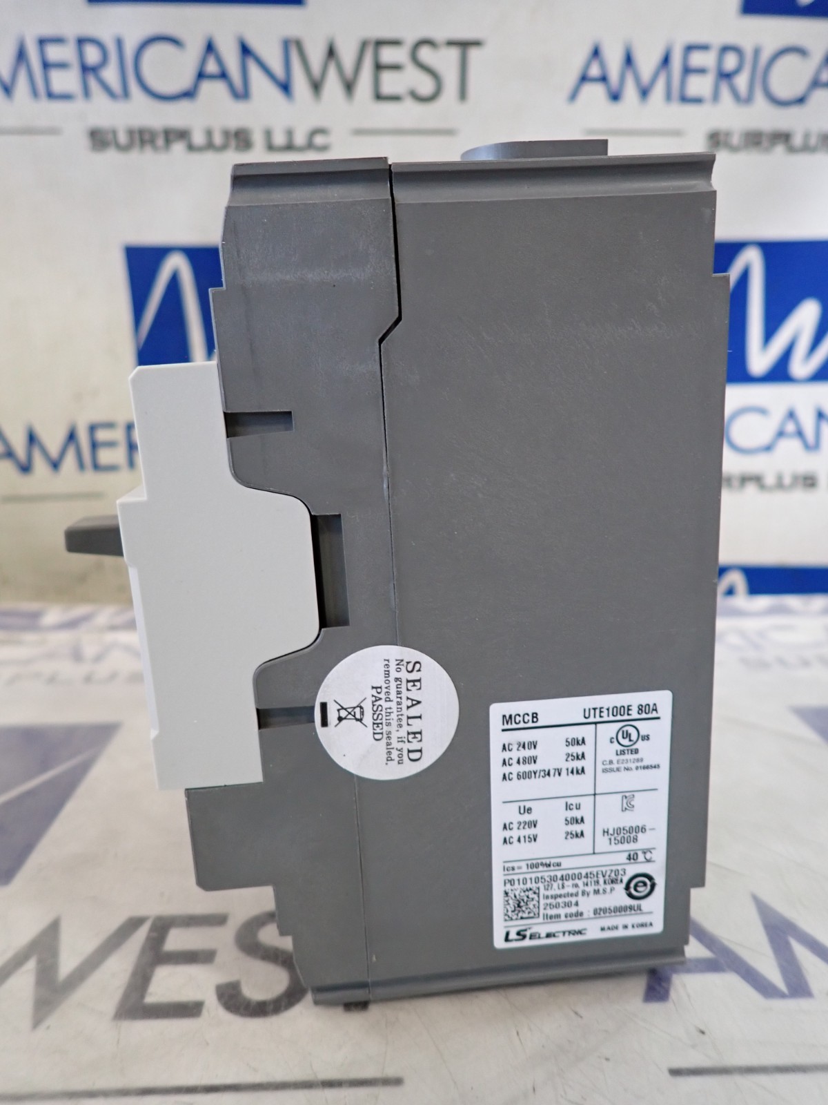 NEW LS ELECTRIC UTE100E FTU LL 80 amp 3 pole Breaker 02050009UL 25kA@480v