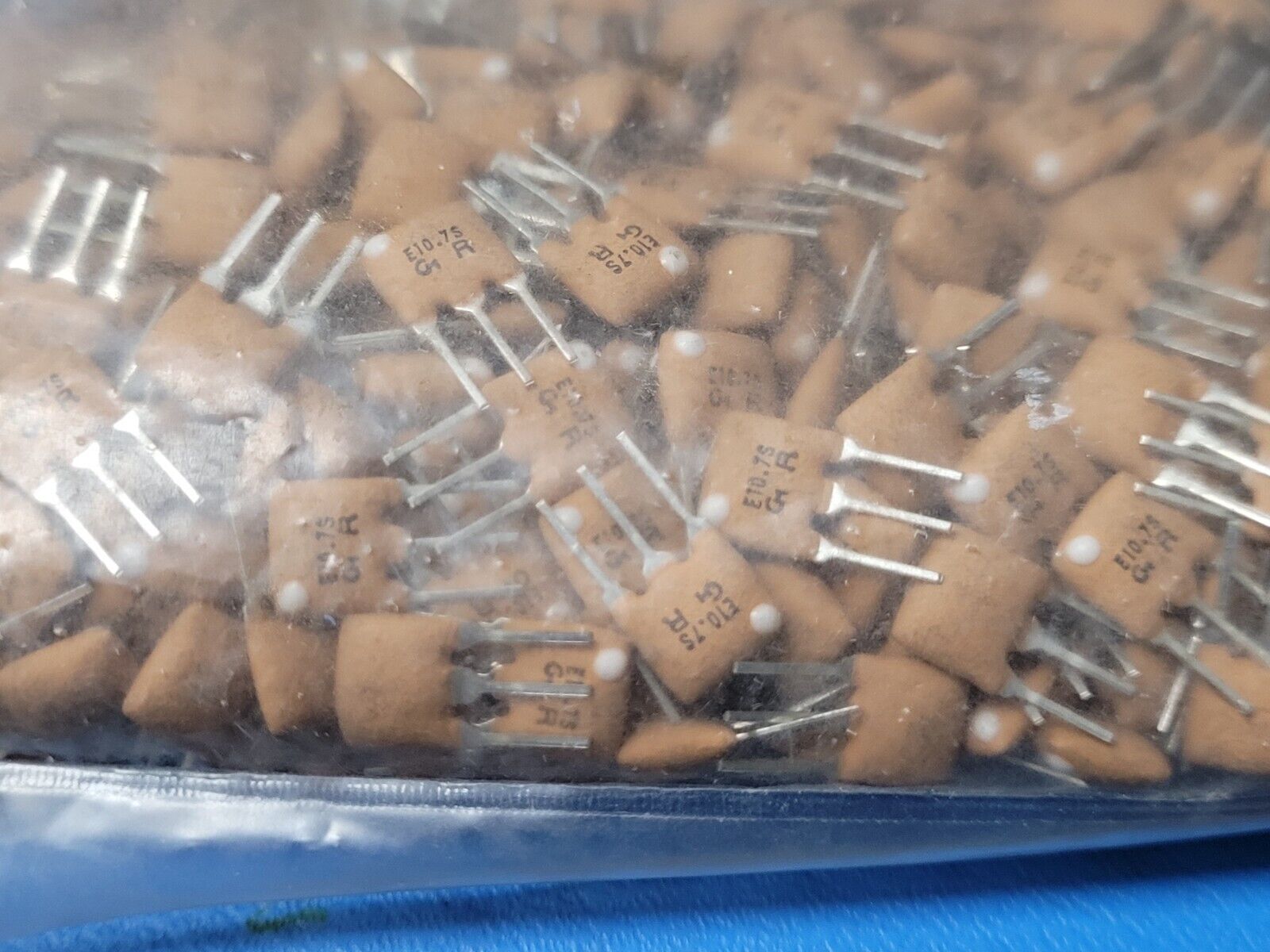 (10 PCS) SFE10.7MS2GH-E MURATA Ceramic Filter Bandpass 10.7 MHz 3-Pin