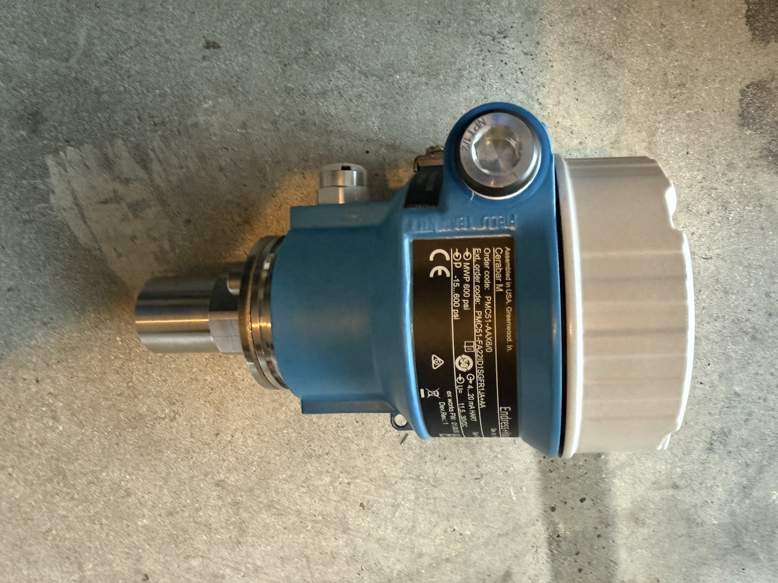 Endless Hauser Cerabar M PMC51 -15-600 PSI pressure transducer