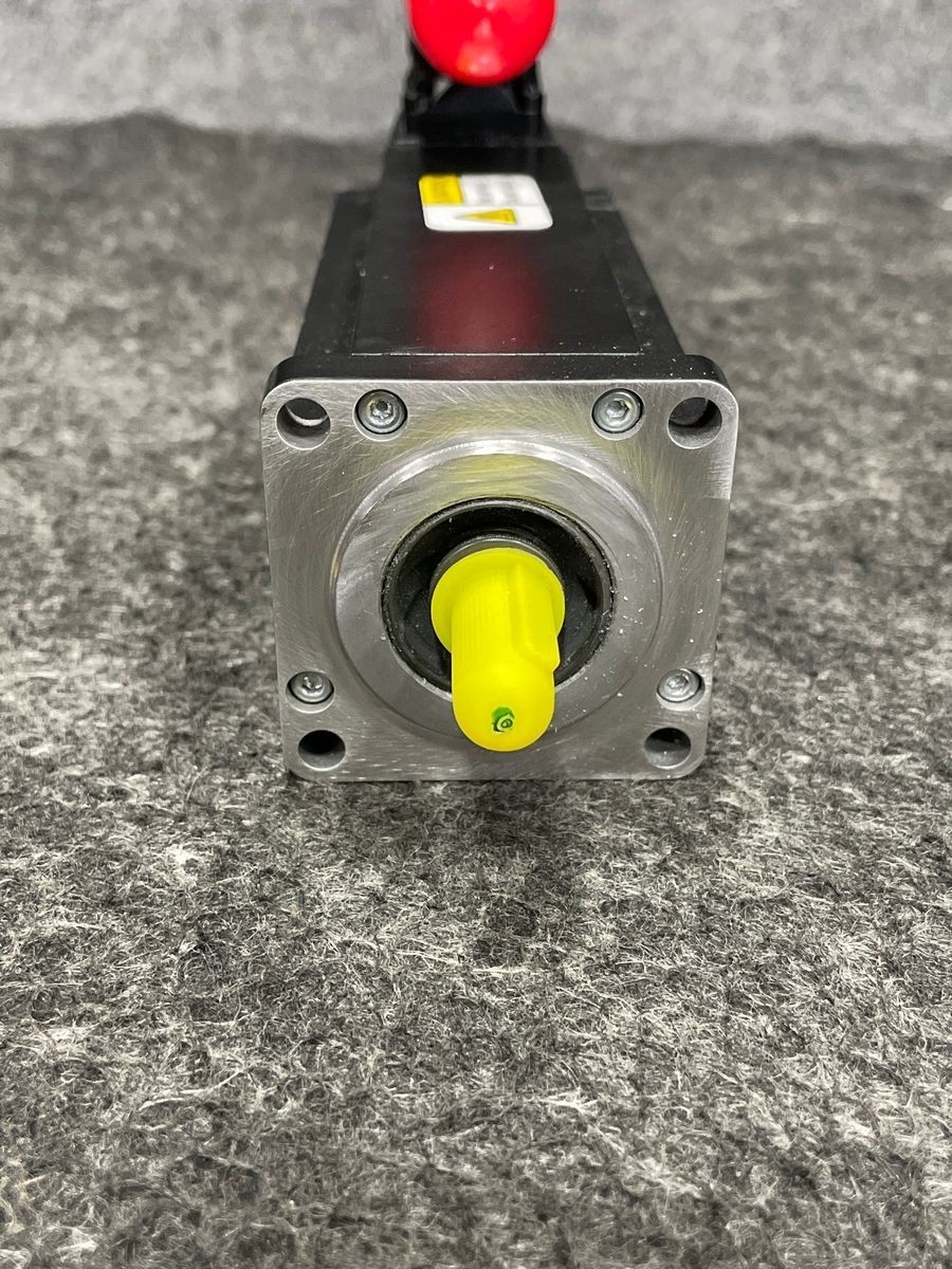 ALLEN BRADLEY Kinetix VP Low Inertia Servo Motor VPL-A0632F-PJ14AS