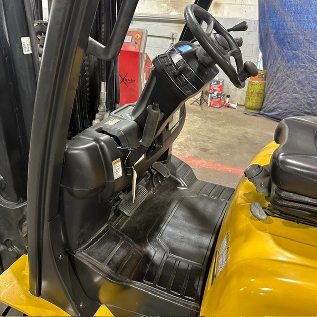2019 Yale GLC080VX 8000lb Used Forklift Triple Mast Sideshift 6091 Hours