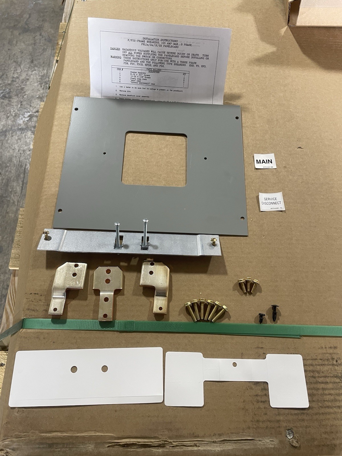 EATON PRL1A/PRL2A MAIN BREAKER KIT 225 AMP 3 PHASE INCLUDING THE COVER