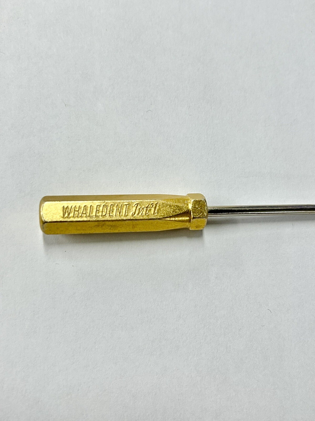 Whaledent Intl. Straight Screwdriver Round point head 5.80″ long