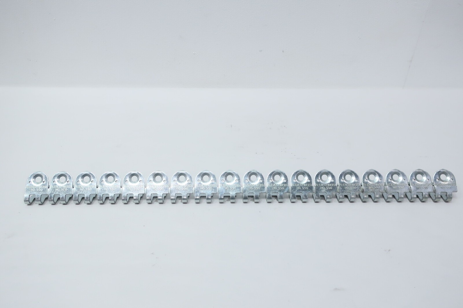 Flexco 550J30NC Hinged Belt Fastener 1/4in-5/8in