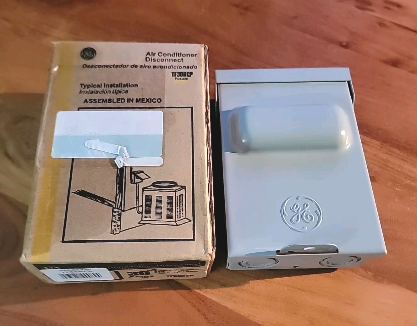 GE Genuine Air Conditioner Disconnect SAF415 TF30RCP 30A Fusible 2 Pole