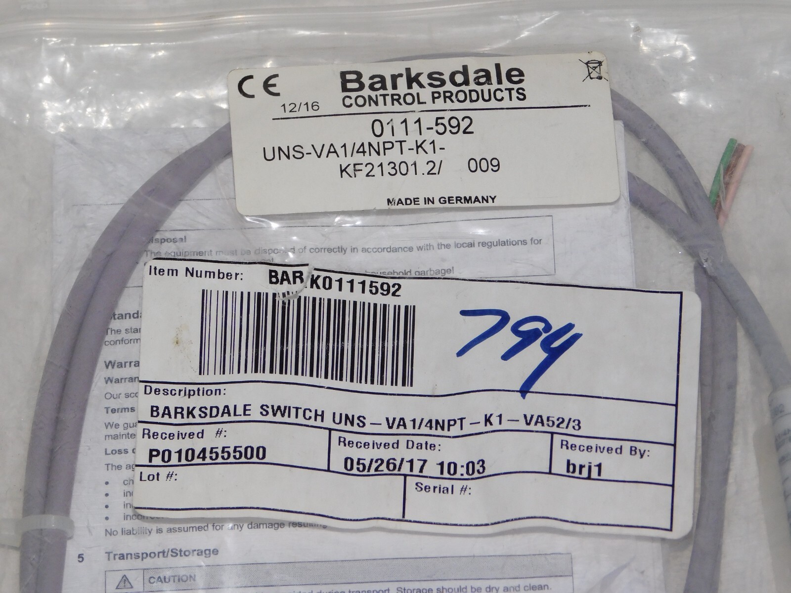 New Barksdale Controls 0111-592 Liquid Level Switch UNS-VA1/4NPT-K1-KF21301.2