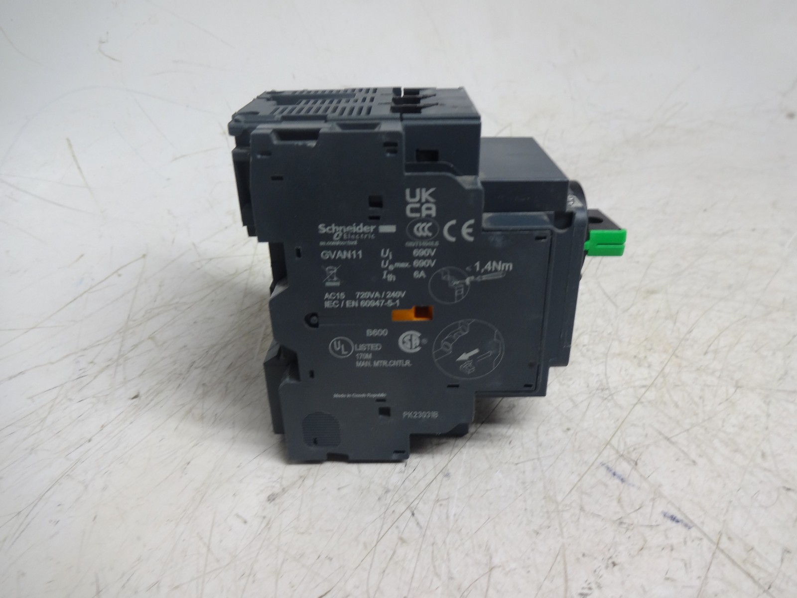 Schneider Electric GV2P10 4-6.3A Circuit Breaker / GVAN11 Auxiliary Contact