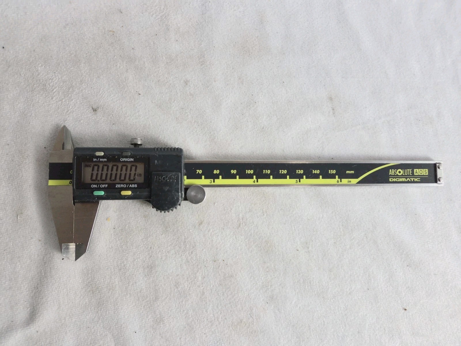 Mitutoyo 500-196-30 Digital Caliper | 0-6″ (150mm) Cd-6″asx