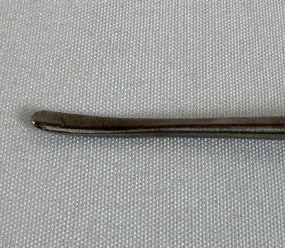 Life Instruments 525-0904-1 4mm Penfield Probe Slight Curve 10″ Neuro Spine