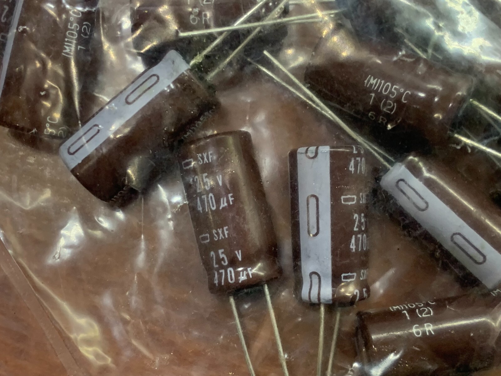 25PCS Nippon SXF25VB471M10X20 Electrolytic Capacitor Radial 470uF 25V 105C 10×20
