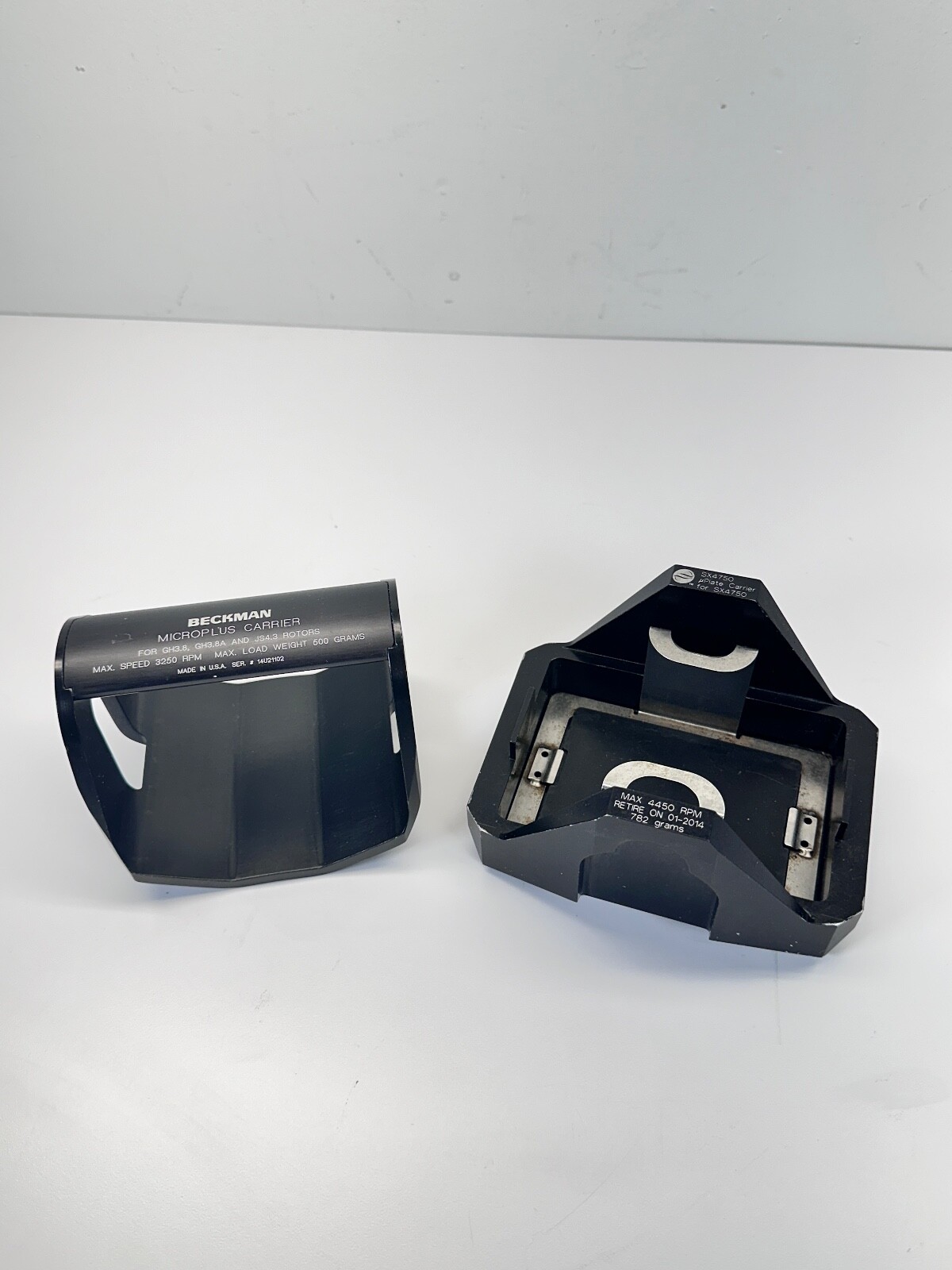 Lot of 2 Beckman Coulter μ SX4750 Microplate Plate Carrier One w/ tray
