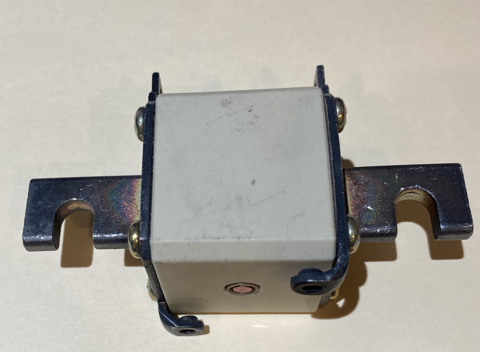 Ferraz Protistor M300092 Fuse 660-700v AC 160A