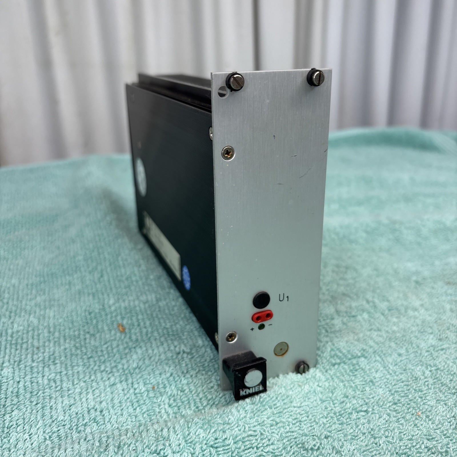 LOT OF (2) KNIEL CPU 5.10 POWER SUPPLY 300-002-02