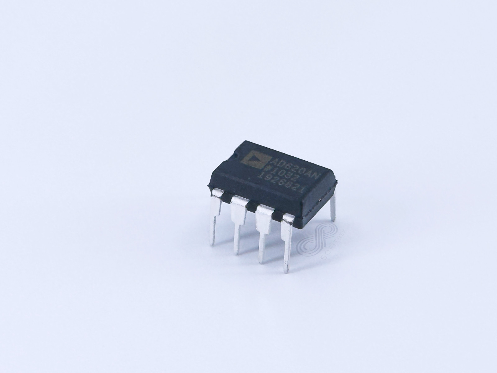 1X AD620AN AD620 Analog Devices Instrumentation Amplifier IC PDIP-8