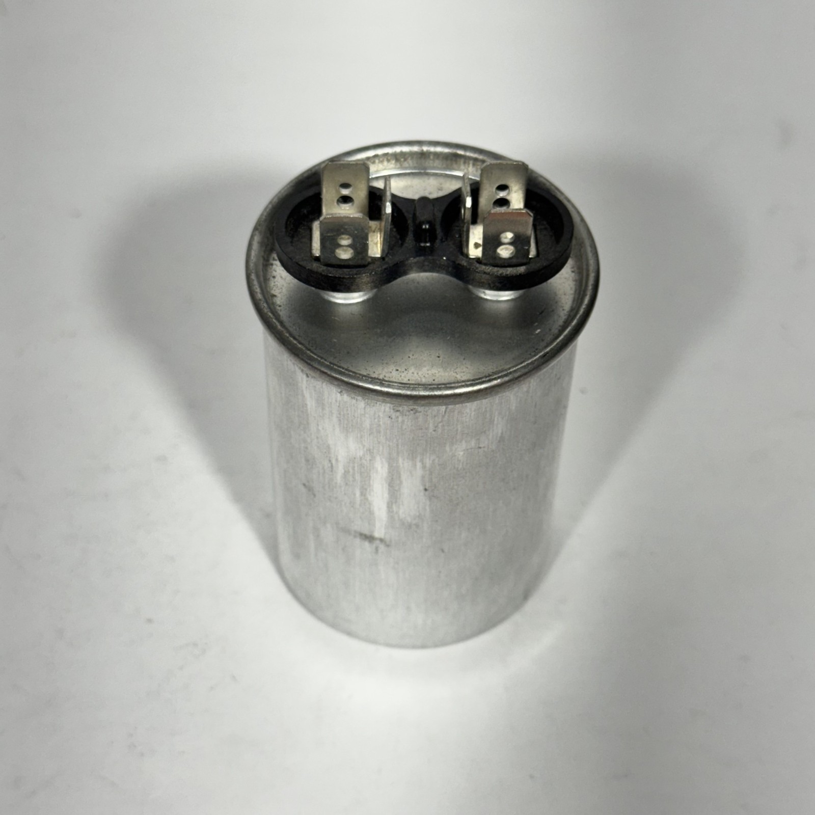 Motor run capacitors 15.0MFD 370VAC 50/60Hz