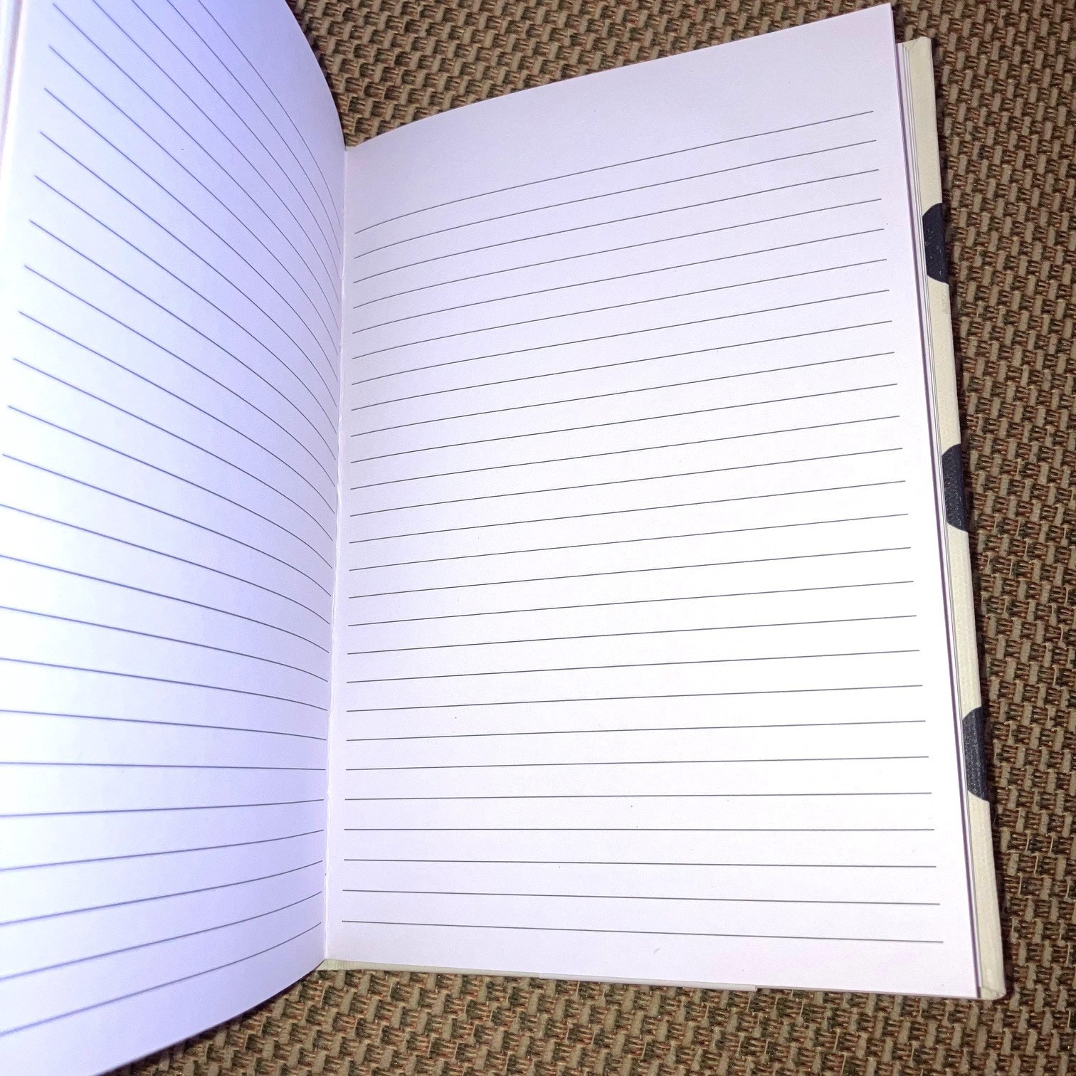 Lot of 2 Blank Journals Hard Cover 6″ x 8″ Pen + Gear 192 pages each Lined