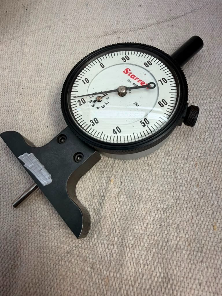 Starrett No. 644 Dial Depth Gauge .001″ P/N 644JZ Jeweled w/ Case AS-IS