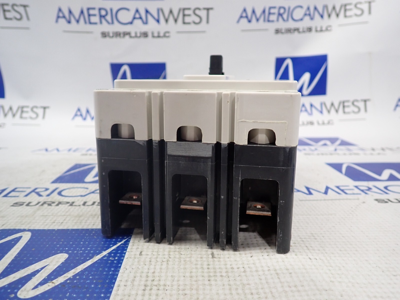 Eaton HFD3020 3 Pole 20 Amp 600 Volt 65kA@480V HFD Circuit Breaker – Tested