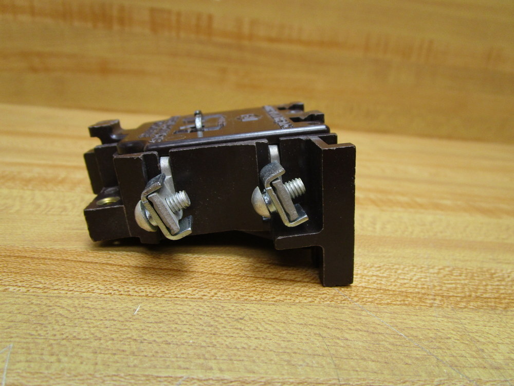 Cutler Hammer 10-1318 Auxiliary Contact