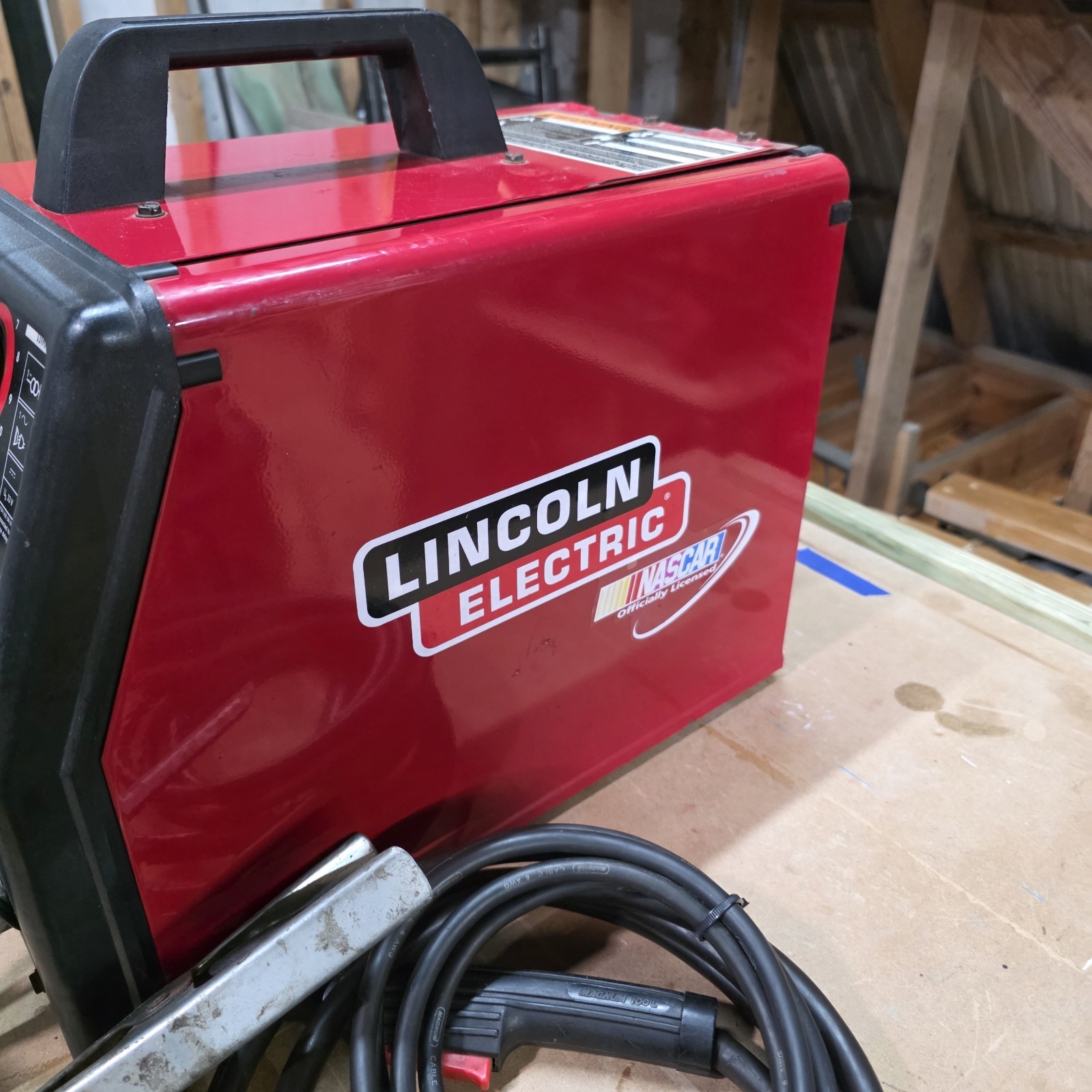 Lincoln Electric Pro Mig 175 MIG Welder (IM810) Nascar
