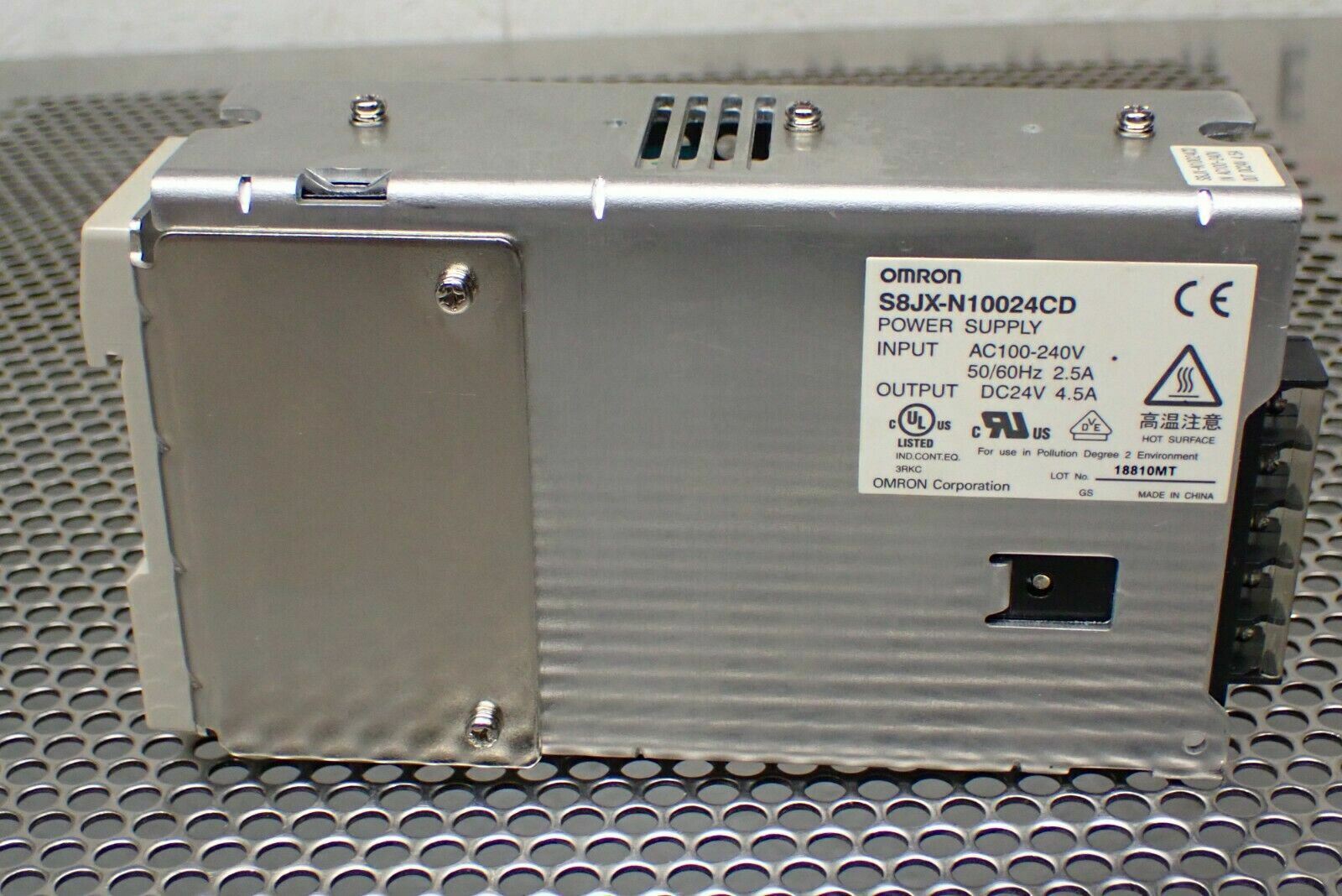 Omron S8JX-N10024CD Power Supply DC24V 4.5A AC100-240V 50/60Hz 2.5A Used