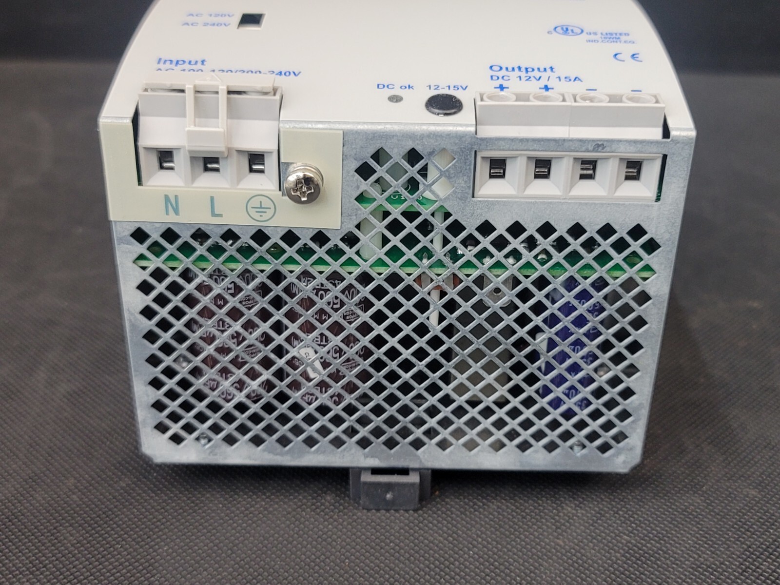 Allen Bradley 1606-XL180B Power Supply Voltage 100-240 v ac