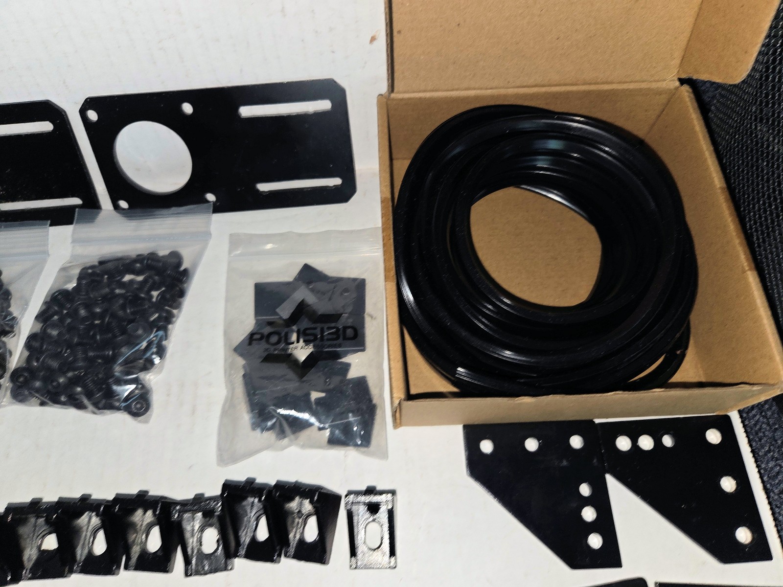 Large Lot Aluminum Extrusion, Angle Brackets, Bolts, T-Nuts, etc