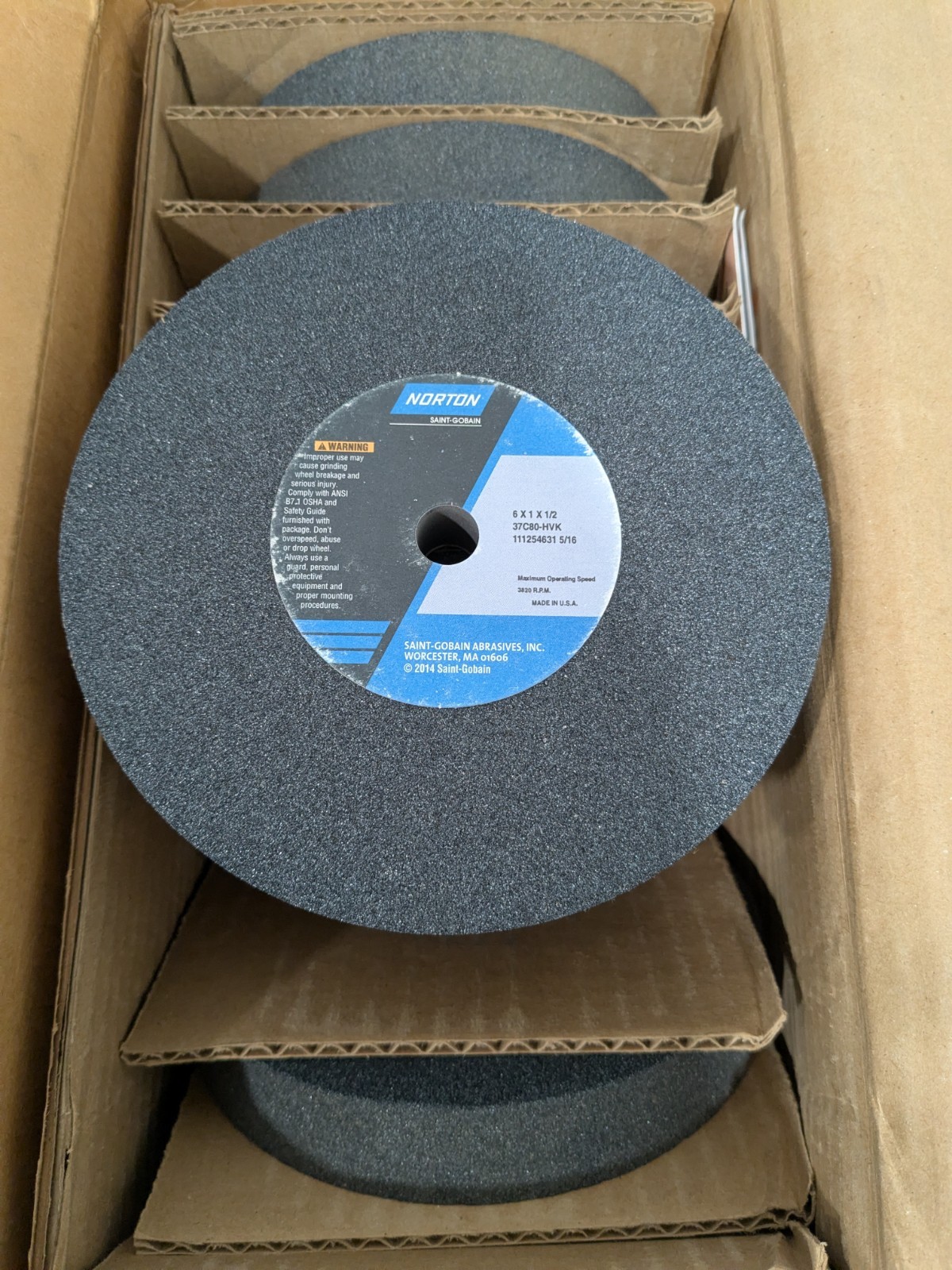 Norton Surface Grinding Wheel 6″ x 1″ x 1/2″ 80G Qty 8 66252803225