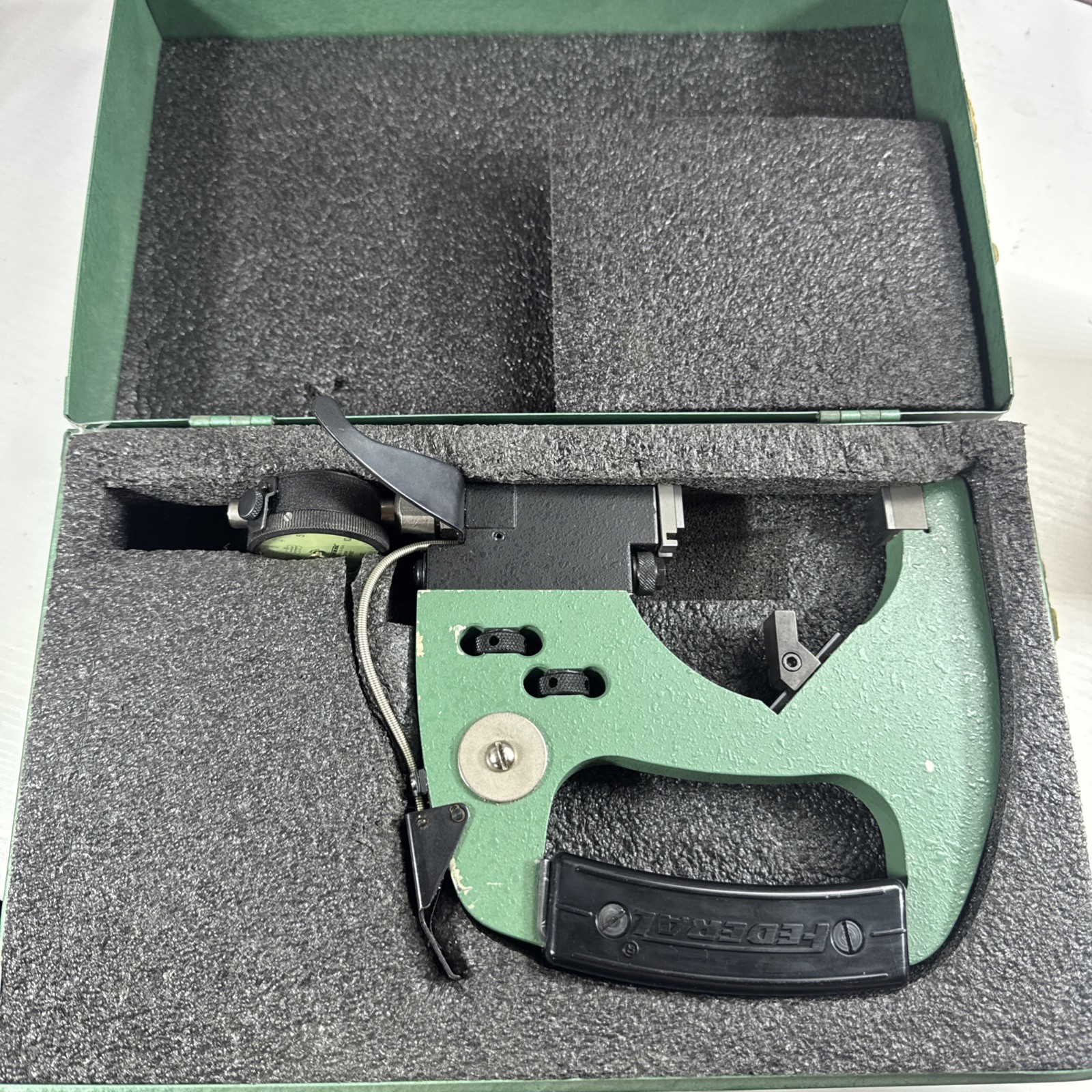 Mahr Federal 301P-3 Dial Snap Gage with Carbide Anvils, 2-3″ Range, .0005”